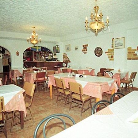 Hotel Pansion Alexandros Pelekas Esterno foto