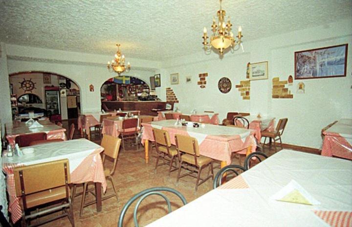 Hotel Pansion Alexandros Pelekas Esterno foto